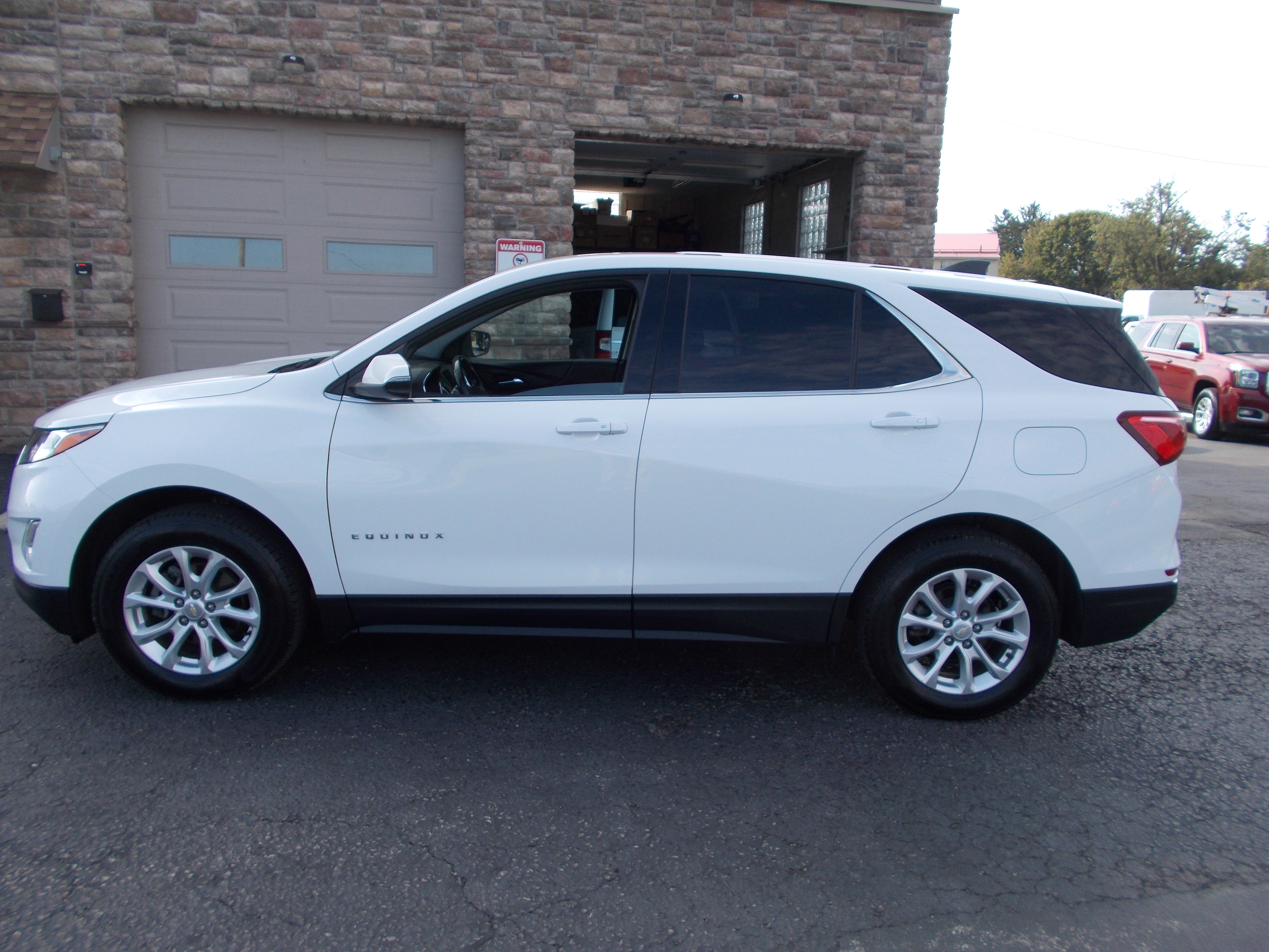 Used 2019 Chevrolet Equinox LT AWD/4WD image 8