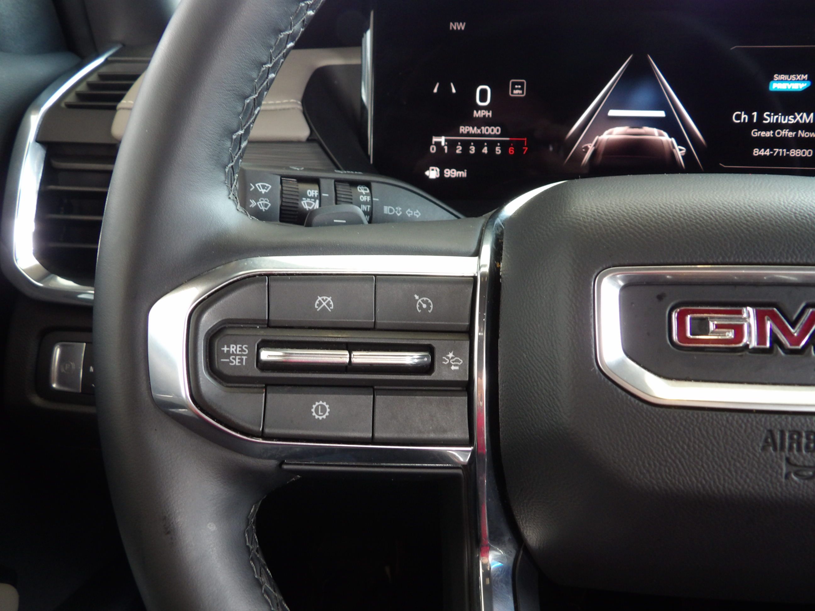 Used 2026 GMC Acadia FWD Elevation image 25
