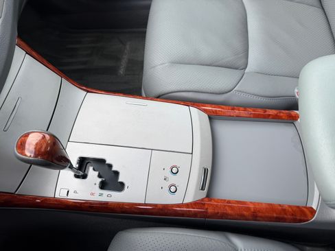 Used 2007 Toyota Avalon Limited image 45