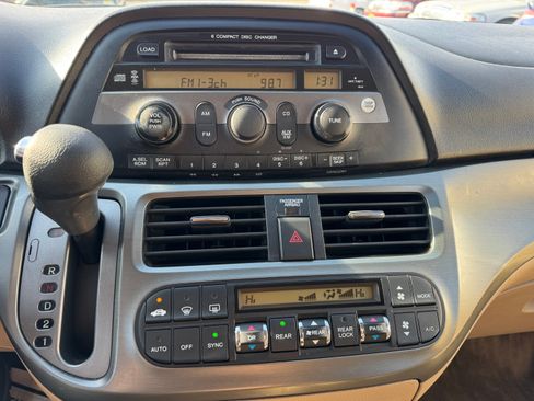 Used 2005 Honda Odyssey EX image 6