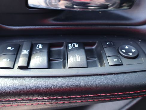 Used 2019 Dodge Grand Caravan GT FWD image 26