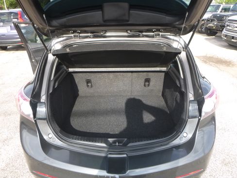 Used 2010 MAZDA MAZDA3 s Grand Touring Hatchback FWD image 20