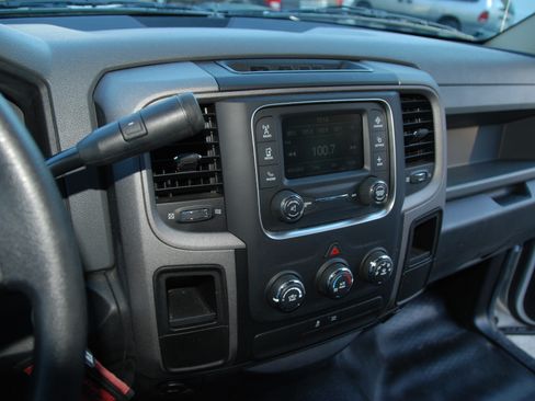 Used 2016 RAM 1500 2WD Quad Cab ST image 20