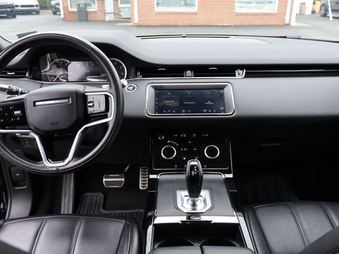 Used 2022 Land Rover Range Rover Evoque R-Dynamic S image 22