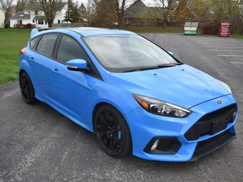 Used 2017 Ford Focus RS AWD/4WD image 22