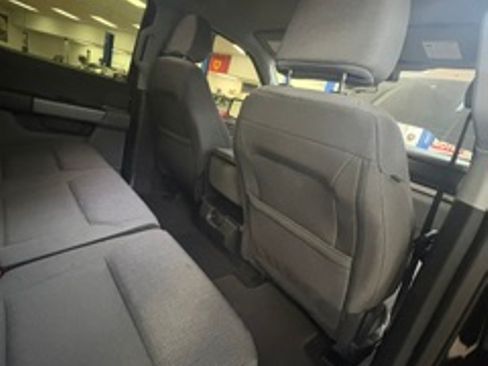 Used 2025 Ford F150 2WD SuperCrew XLT image 13