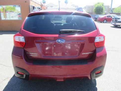 Used 2016 Subaru Crosstrek 2.0i Premium image 11