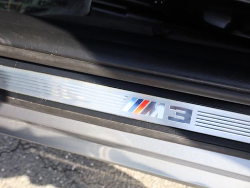 Used 2009 BMW M3 Convertible RWD image 22