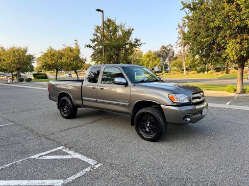 Used 2005 Toyota Tundra 2WD Access Cab SR5 image 8
