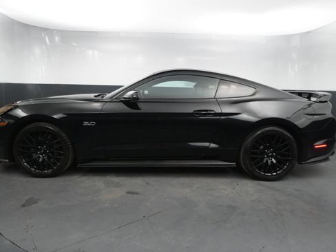 Used 2018 Ford Mustang GT Premium image 2