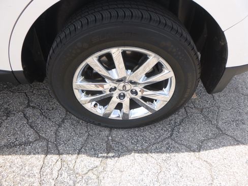 Used 2014 Ford Edge AWD Limited image 10