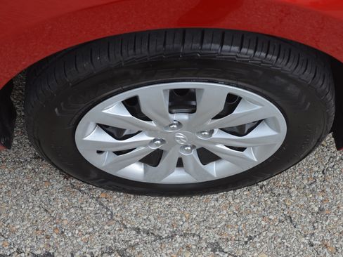 Used 2022 Hyundai Accent SE image 24