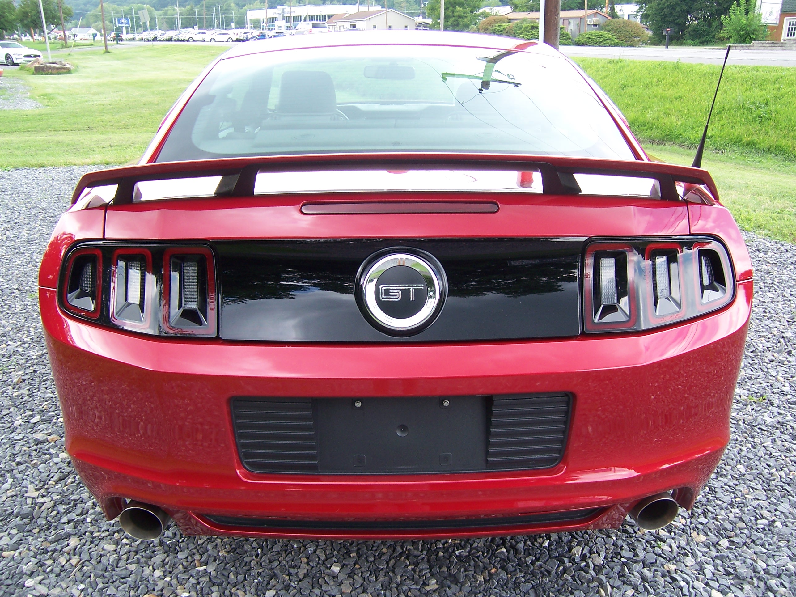 Used 2013 Ford Mustang GT Premium RWD image 6