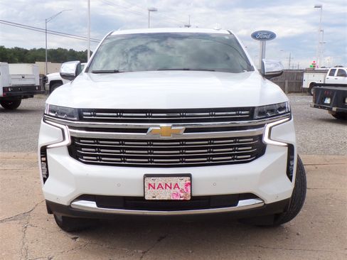 Used 2022 Chevrolet Suburban Premier image 15