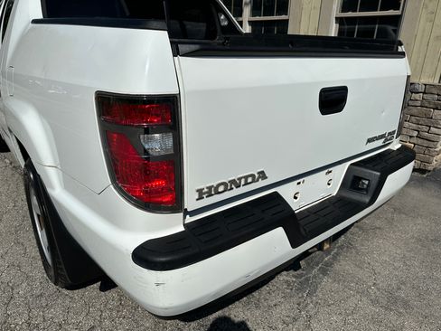 Used 2012 Honda Ridgeline RT image 8