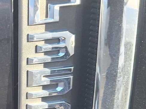 Used 2017 Ford F350 Lariat image 8