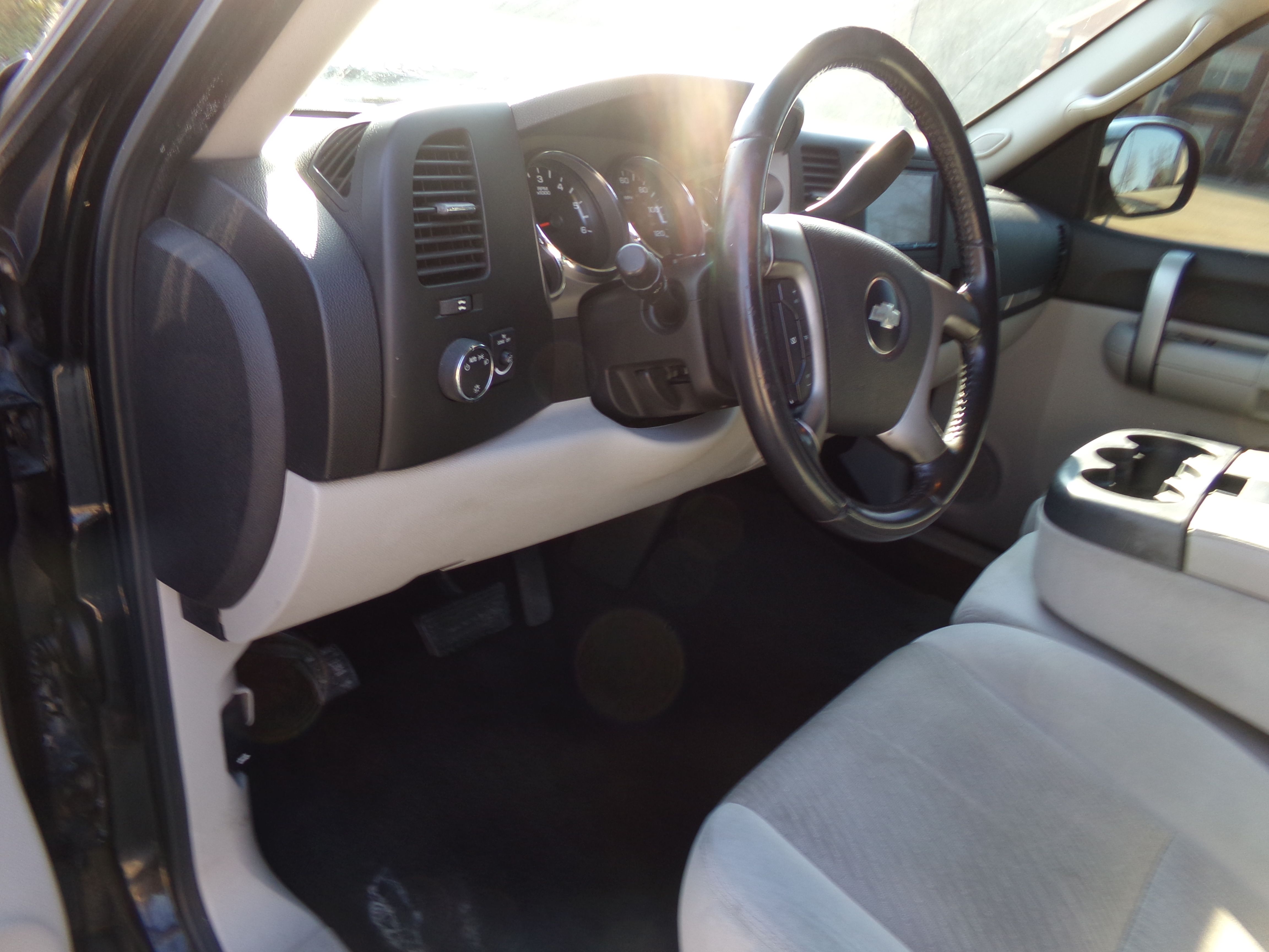 Used 2009 Chevrolet Silverado 1500 LT RWD image 10