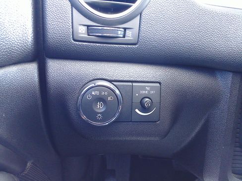 Used 2012 Buick Enclave Premium image 29