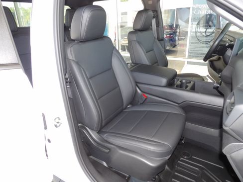 Used 2024 Chevrolet Silverado EV W/T image 21