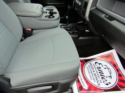 Used 2015 RAM 2500 4x4 Crew Cab Tradesman image 19