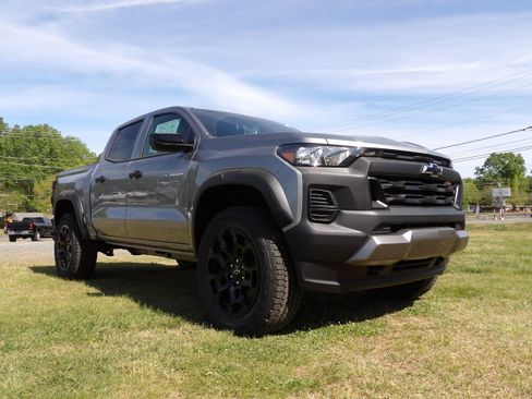 New 2026 Chevrolet Colorado Trail Boss AWD/4WD image 9