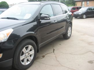 Used 2012 Chevrolet Traverse LT image 1