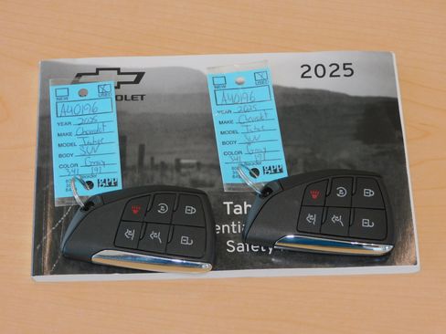 Used 2025 Chevrolet Tahoe 4WD LT image 36