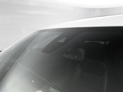 Used 2021 Chevrolet Suburban RST image 14