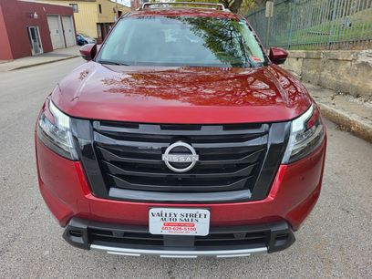 Used 2024 Nissan Pathfinder SL