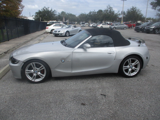 Used 2006 BMW Z4 3.0i Roadster RWD image 5