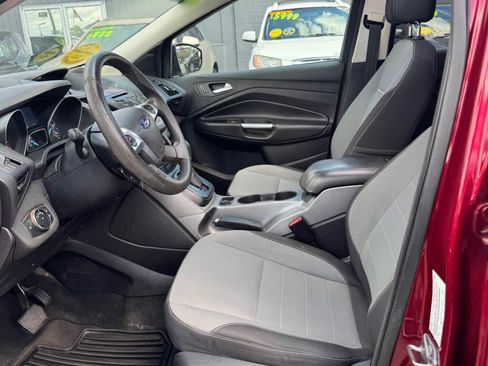 Used 2014 Ford Escape 4WD SE image 5
