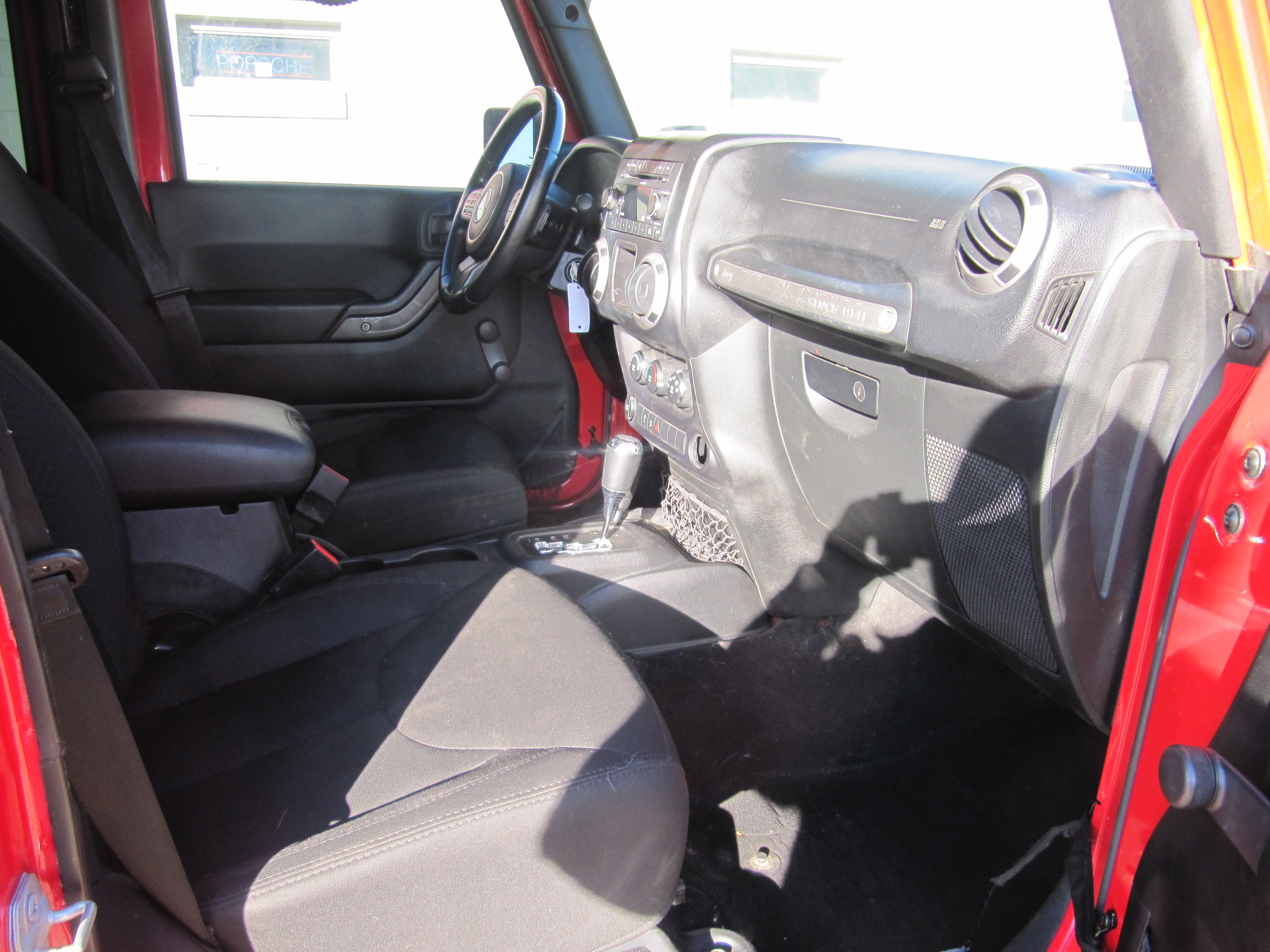Used 2015 Jeep Wrangler Unlimited Willys Wheeler AWD/4WD image 13