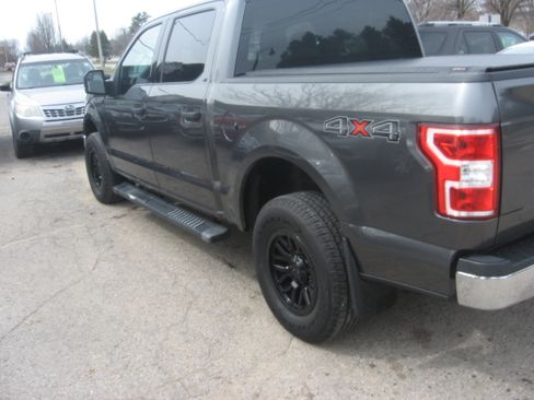 Used 2019 Ford F150 XLT image 6