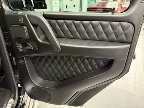 Used 2016 Mercedes-Benz G 63 AMG image 32