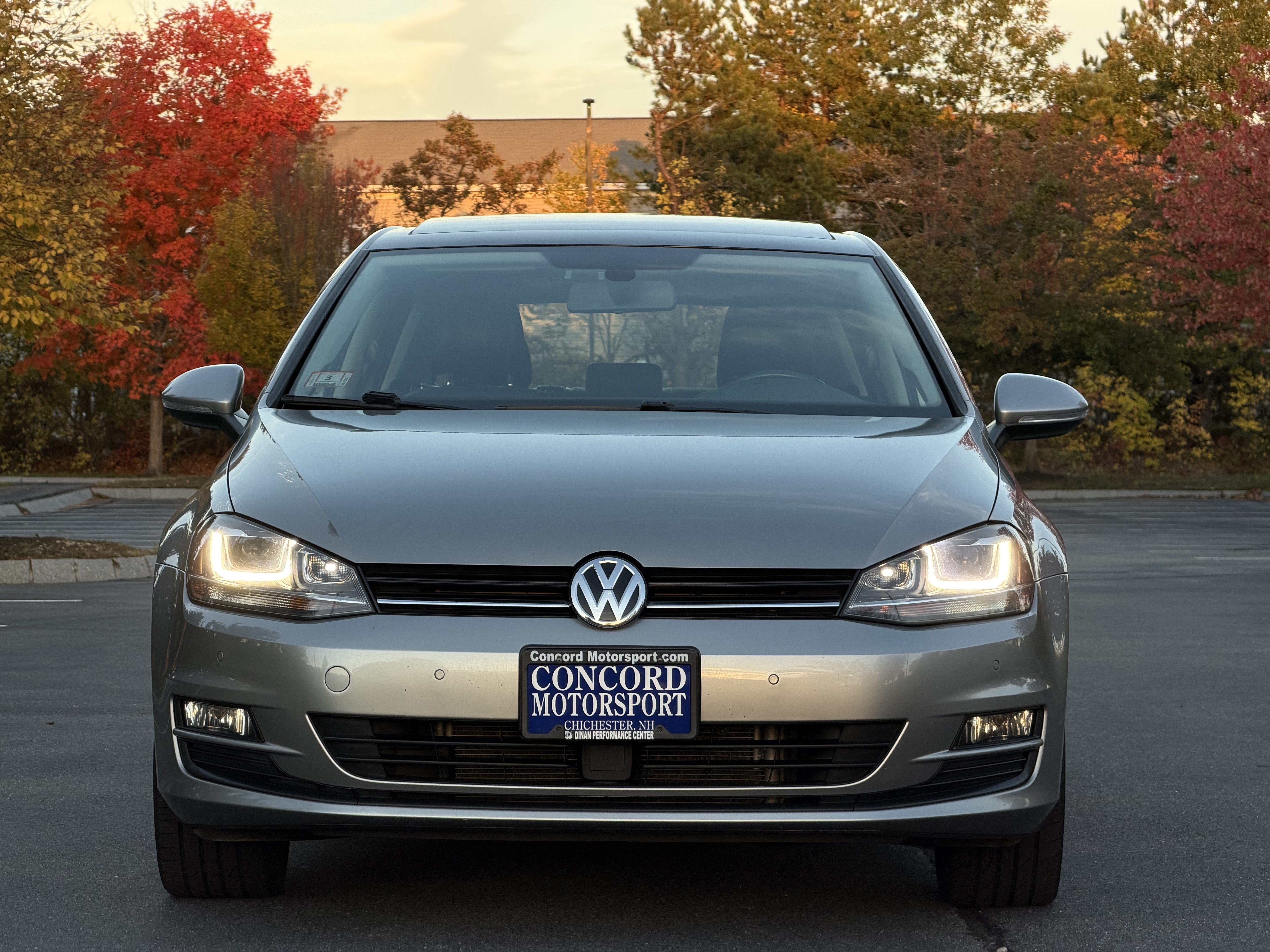 Used 2016 Volkswagen Golf SE FWD image 26