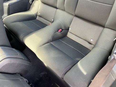 Used 2010 Ford Mustang GT image 7