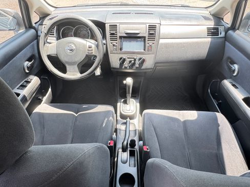 Used 2008 Nissan Versa Hatchback FWD image 22