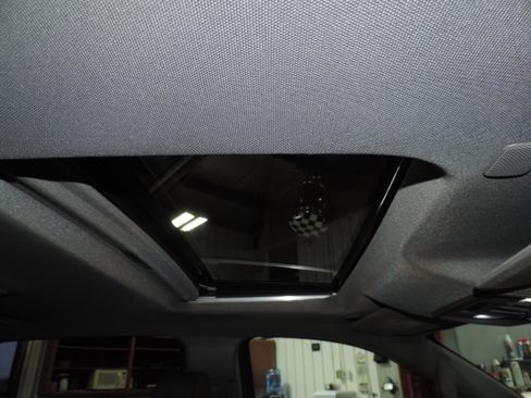 Used 2025 GMC Sierra 1500 Elevation image 34