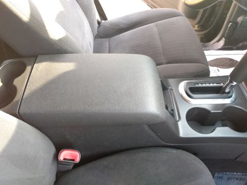 Used 2007 Ford Explorer XLT image 12