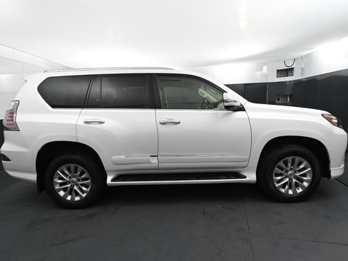 Used 2019 Lexus GX 460 Premium image 6