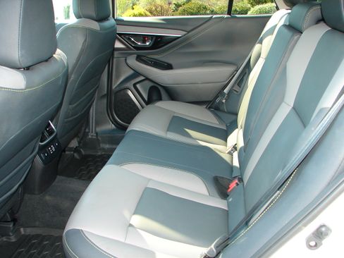 Used 2023 Subaru Outback Onyx Edition XT image 7