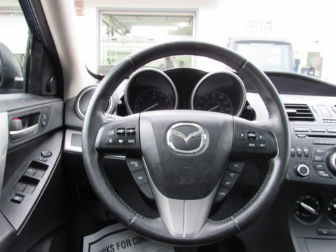 Used 2012 MAZDA MAZDA3 s Touring Sedan FWD image 16