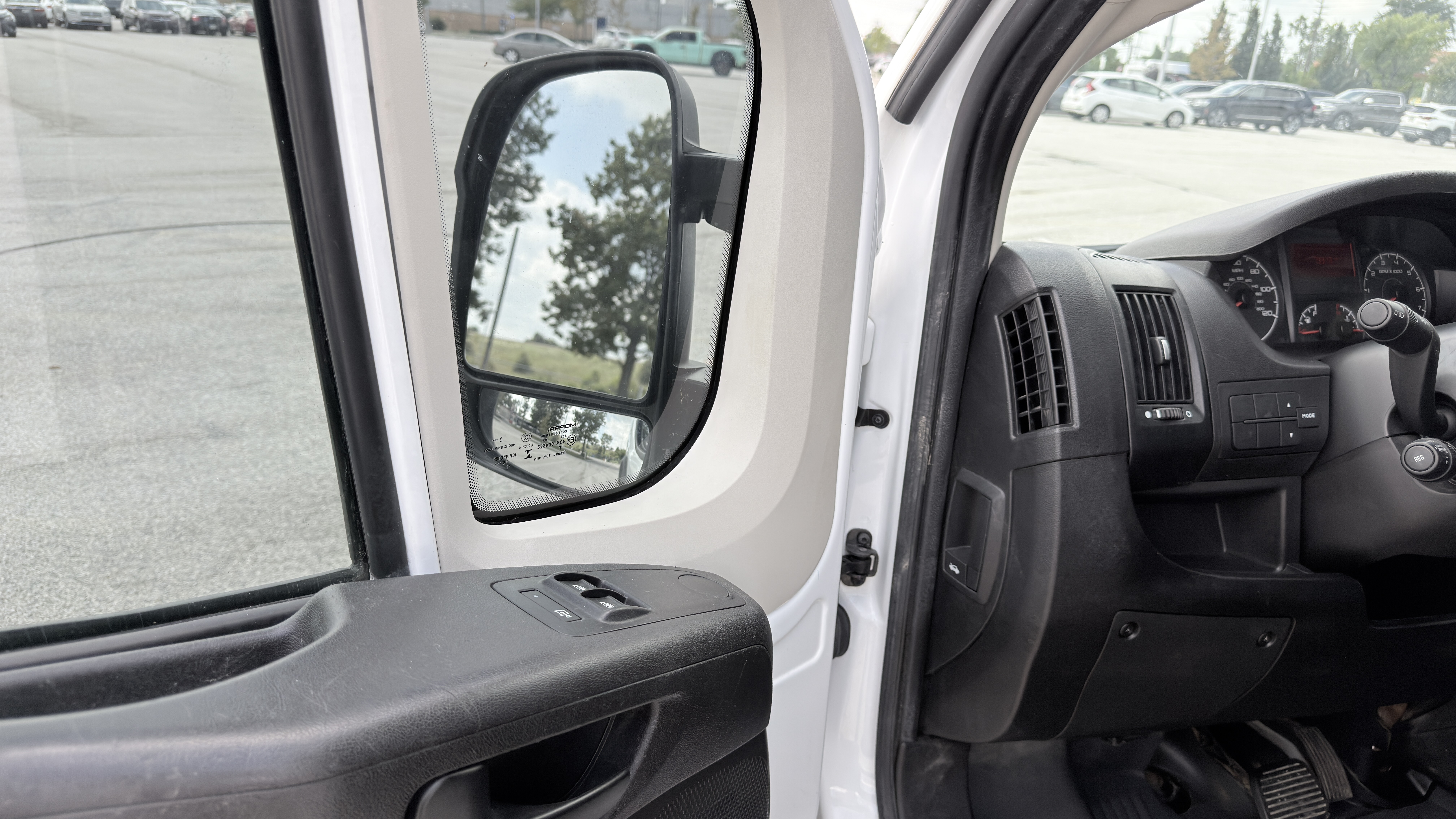 Used 2020 RAM ProMaster 2500 159 High Roof FWD image 14