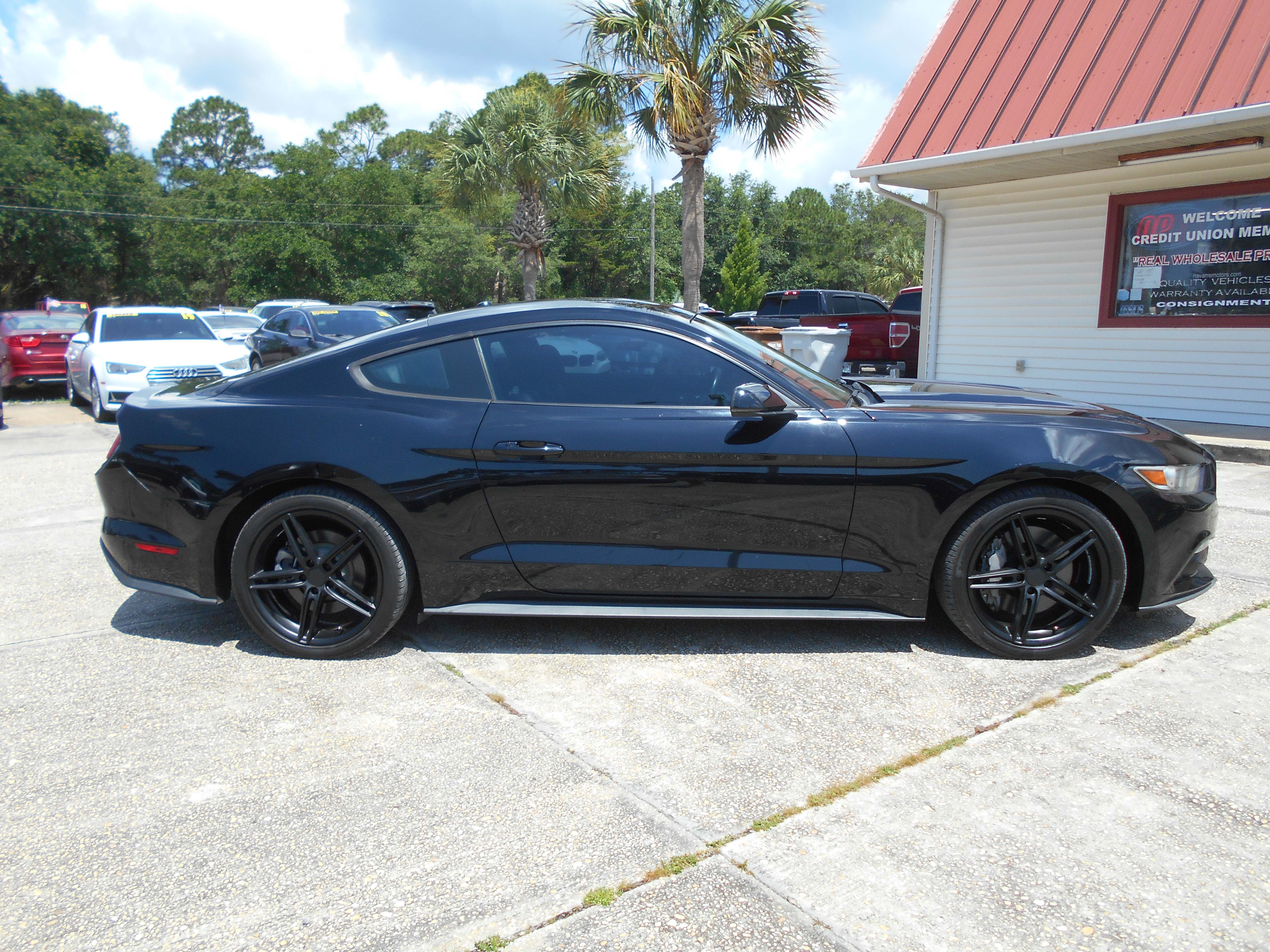 Used 2017 Ford Mustang EcoBoost Premium Coupe 2D RWD image 4
