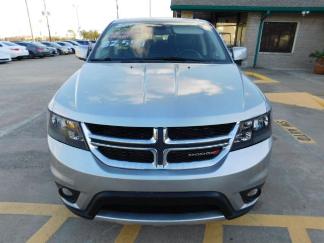 Used 2019 Dodge Journey AWD GT image 3