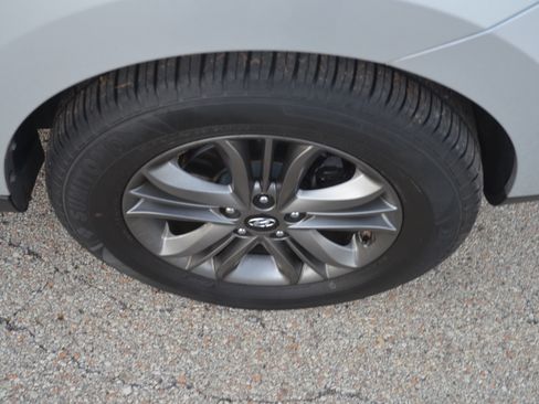 Used 2014 Hyundai Tucson SE image 21