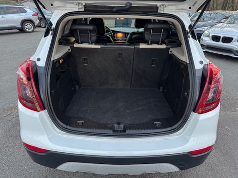 Used 2017 Buick Encore Preferred image 10