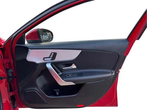 Used 2019 Mercedes-Benz A 220 image 41