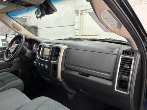 Used 2014 RAM 1500 SLT image 17