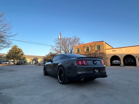 Used 2011 Ford Mustang GT Premium image 21
